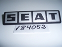 Letrero posterior "SEAT" Letrero posterior "SEAT"