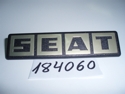 Anagrama posterior "SEAT" oro